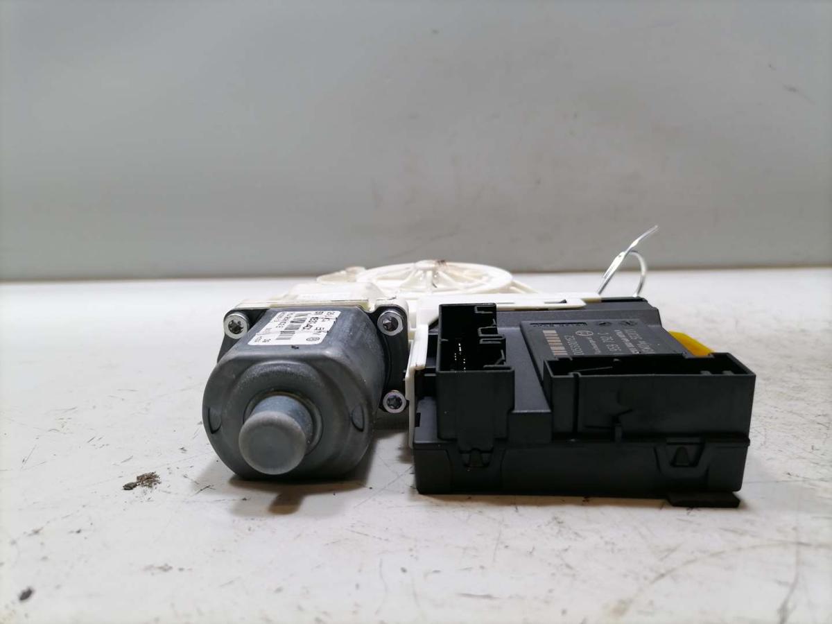 VW Golf Plus original Fensterhebermotor vorn rechts Bj.2005